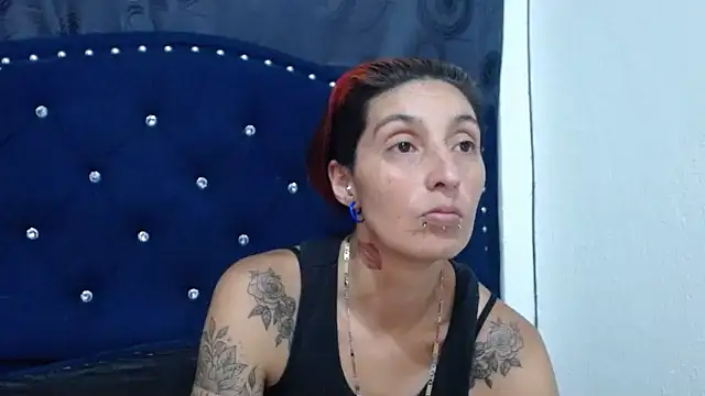 Snapshot of anyu1306 chatting on 01.10.25 anyu1306 online show from 01.10.25