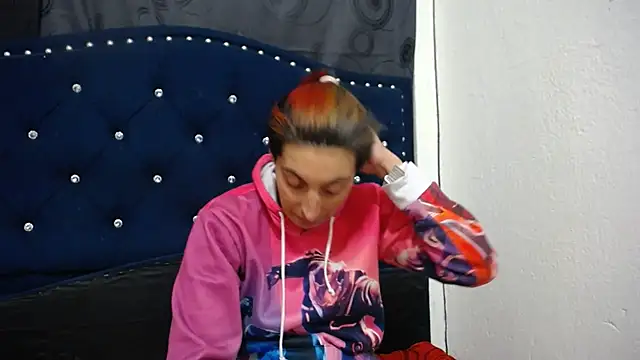 Snapshot of anyu1306 chatting on 01.12.25 anyu1306 online show from 01.12.25