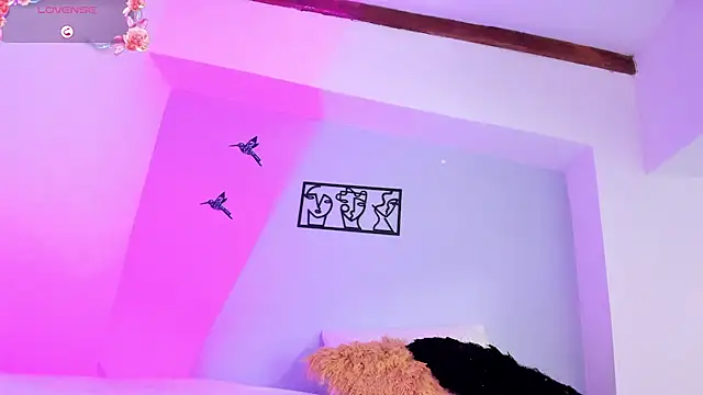 Laura Torres18 online show from 09.29.25