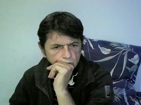 Snapshot of czarek888 chatting on 12.20.25 czarek888 online show from 12.20.25