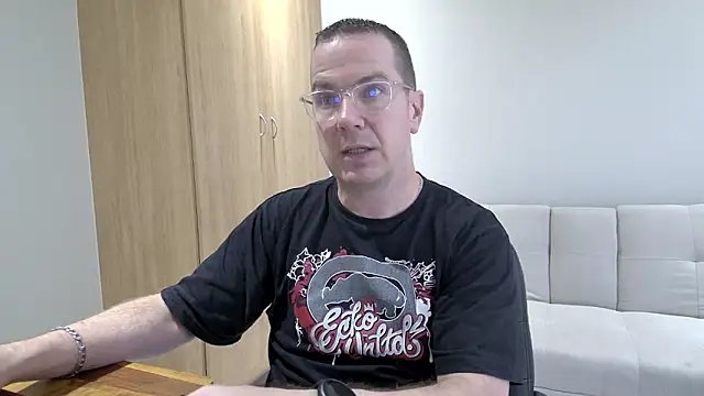 BrettJ81 online show from 03.20.26