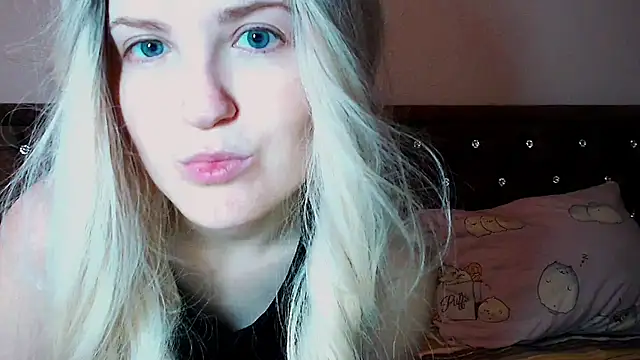 Sara4uu online show from 09.19.25