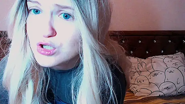 Snapshot of Sara4uu chatting on 11.29.25 Sara4uu online show from 11.29.25