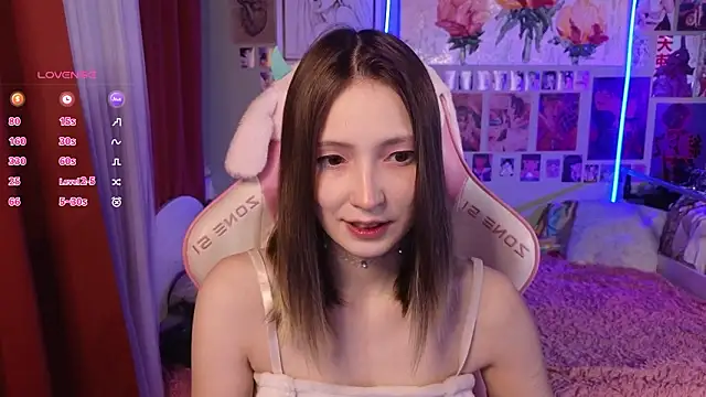 Snapshot of Evie_Ro chatting on 03.14.26 Evie Ro online show from 03.14.26