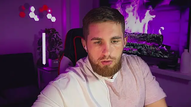 Sweeet  boy online show from 12.19.25