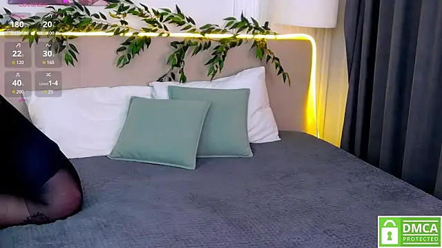 AmaliaBell online show from 11.04.25