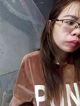 Snapshot of __Mai-love19__ chatting on 02.12.25 Mai-love19 online show from 02.12.25