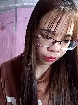Snapshot of __Mai-love19__ chatting on 02.20.25 Mai-love19 online show from 02.20.25