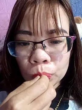 Snapshot of __Mai-love19__ chatting on 03.02.25 Mai-love19 online show from 03.02.25