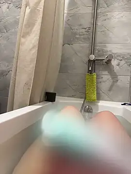 Lis Kollen online show from 12.22.25