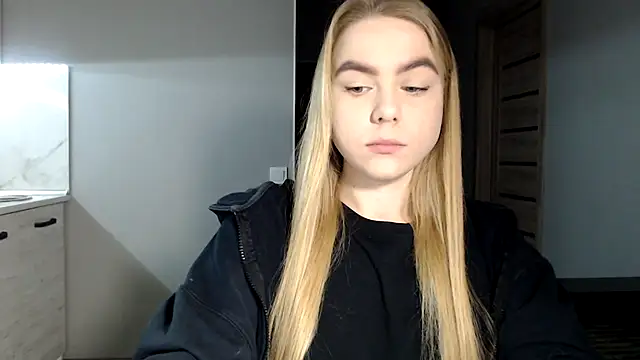 Snapshot of Sunbeam_ chatting on 02.25.25 Sunbeam online show from 02.25.25