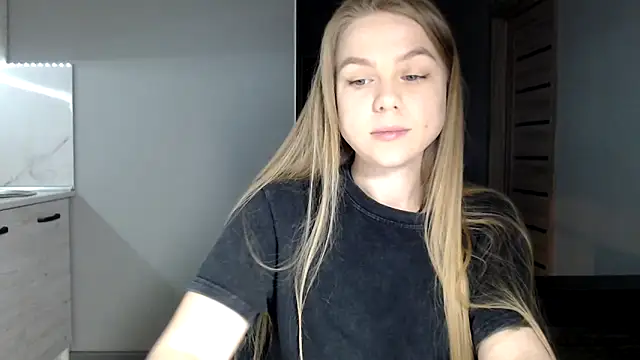 Snapshot of Sunbeam_ chatting on 02.10.26 Sunbeam online show from 02.10.26