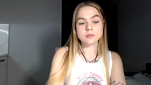 Snapshot of Sunbeam_ chatting on 02.12.26 Sunbeam online show from 02.12.26