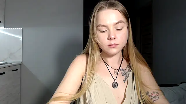 Snapshot of Sunbeam_ chatting on 02.14.26 Sunbeam online show from 02.14.26