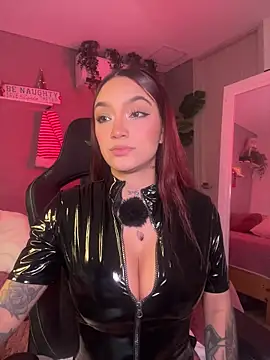 DaniDusan  online show from 12.19.25