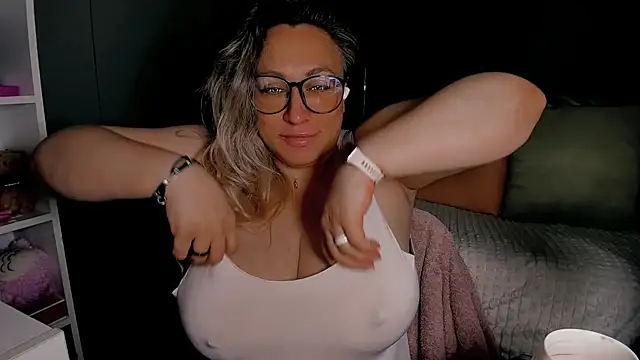 CumOnMy Tits online show from 06.20.26