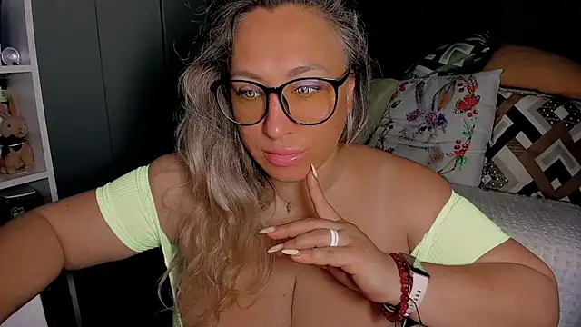 CumOnMy Tits online show from 07.04.26
