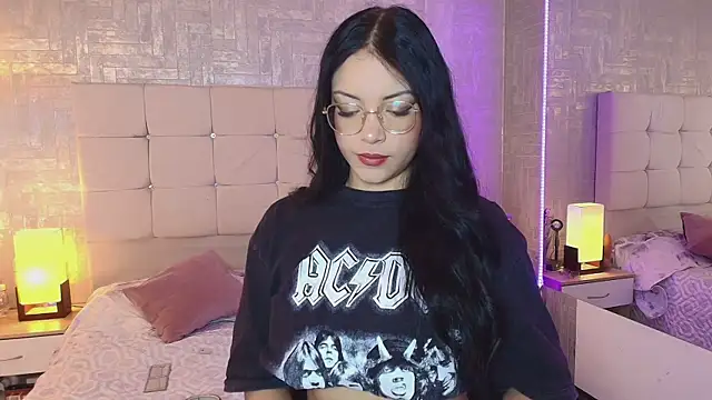 Baby Venuss online show from 02.24.25