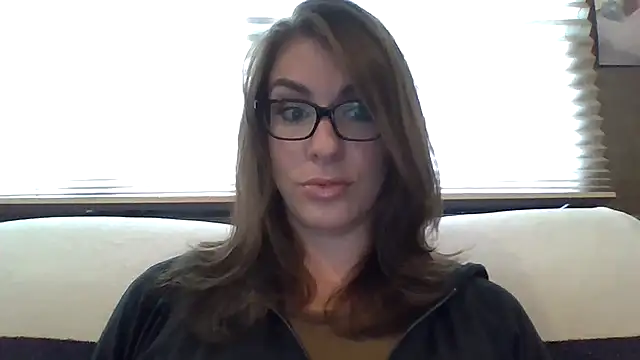 Snapshot of Milfywaysx chatting on 09.17.25 Milfywaysx online show from 09.17.25