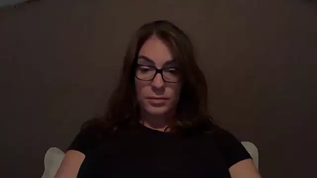 Snapshot of Milfywaysx chatting on 09.24.25 Milfywaysx online show from 09.24.25