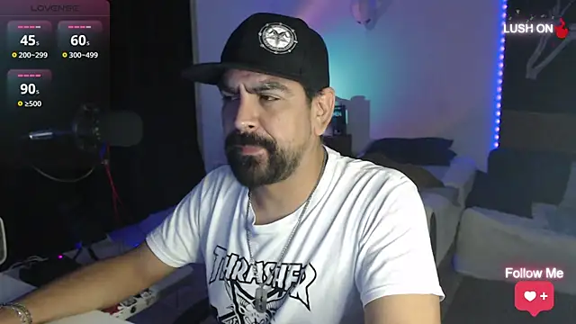 soyelcarlitos  online show from 09.16.25