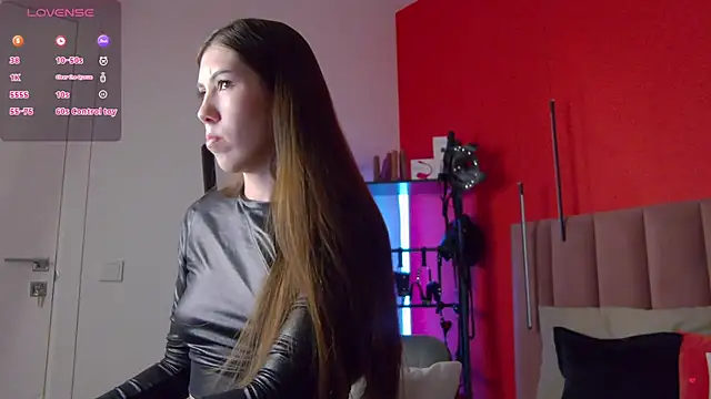 SweetySonya online show from 11.20.25