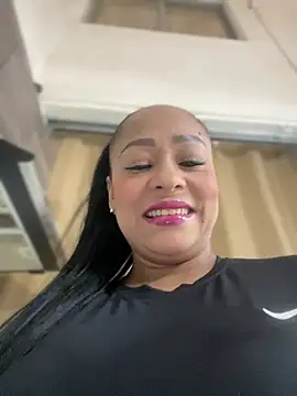 Snapshot of sofia_xxx02 chatting on 06.26.26 sofia xxx02 online show from 06.26.26