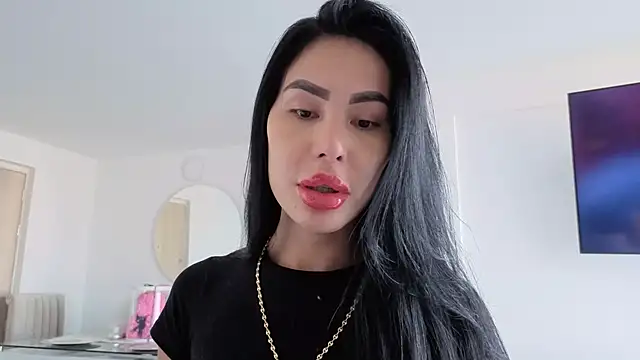 Snapshot of nelumbonucifera chatting on 10.31.25 nelumbonucifera online show from 10.31.25