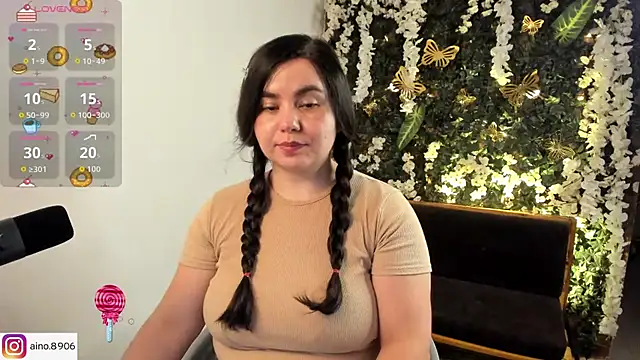 Snapshot of ainohacarter_89 chatting on 11.19.25 ainohacarter 89 online show from 11.19.25