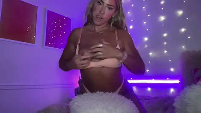 Fitnessbabe69 online show from 07.09.26